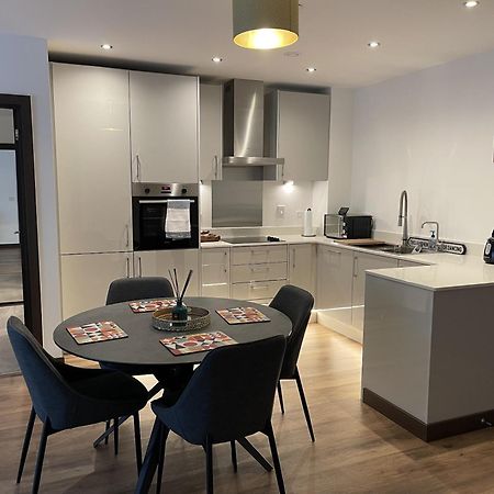 The Godfreys, Edinburgh Way, Harlow Exterior foto